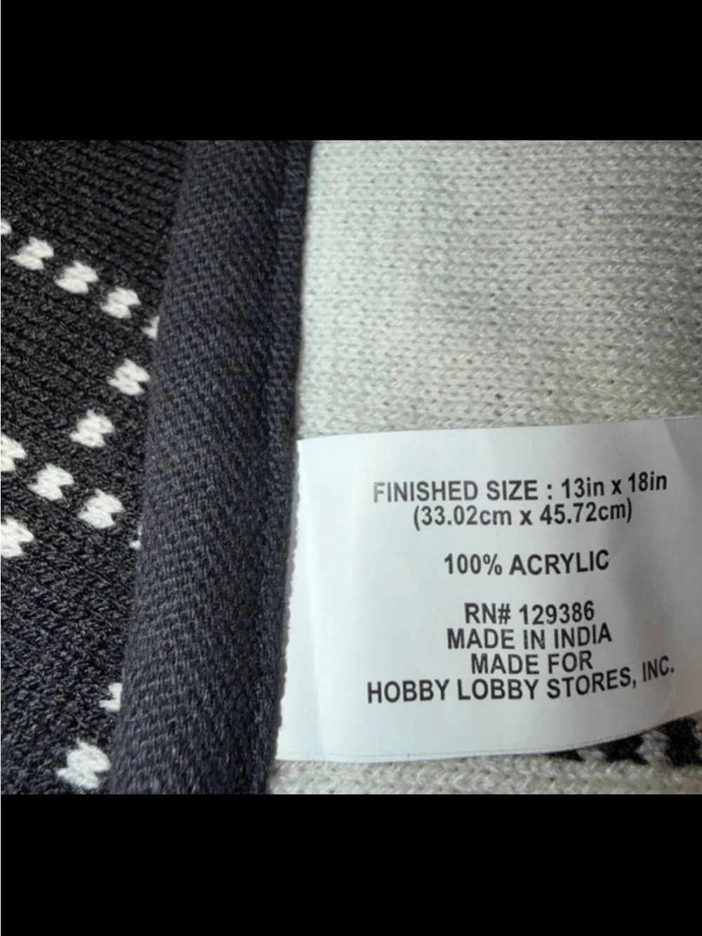 4 New Robert Stanley black white reversible placemats 13x18 Hobby Lobby